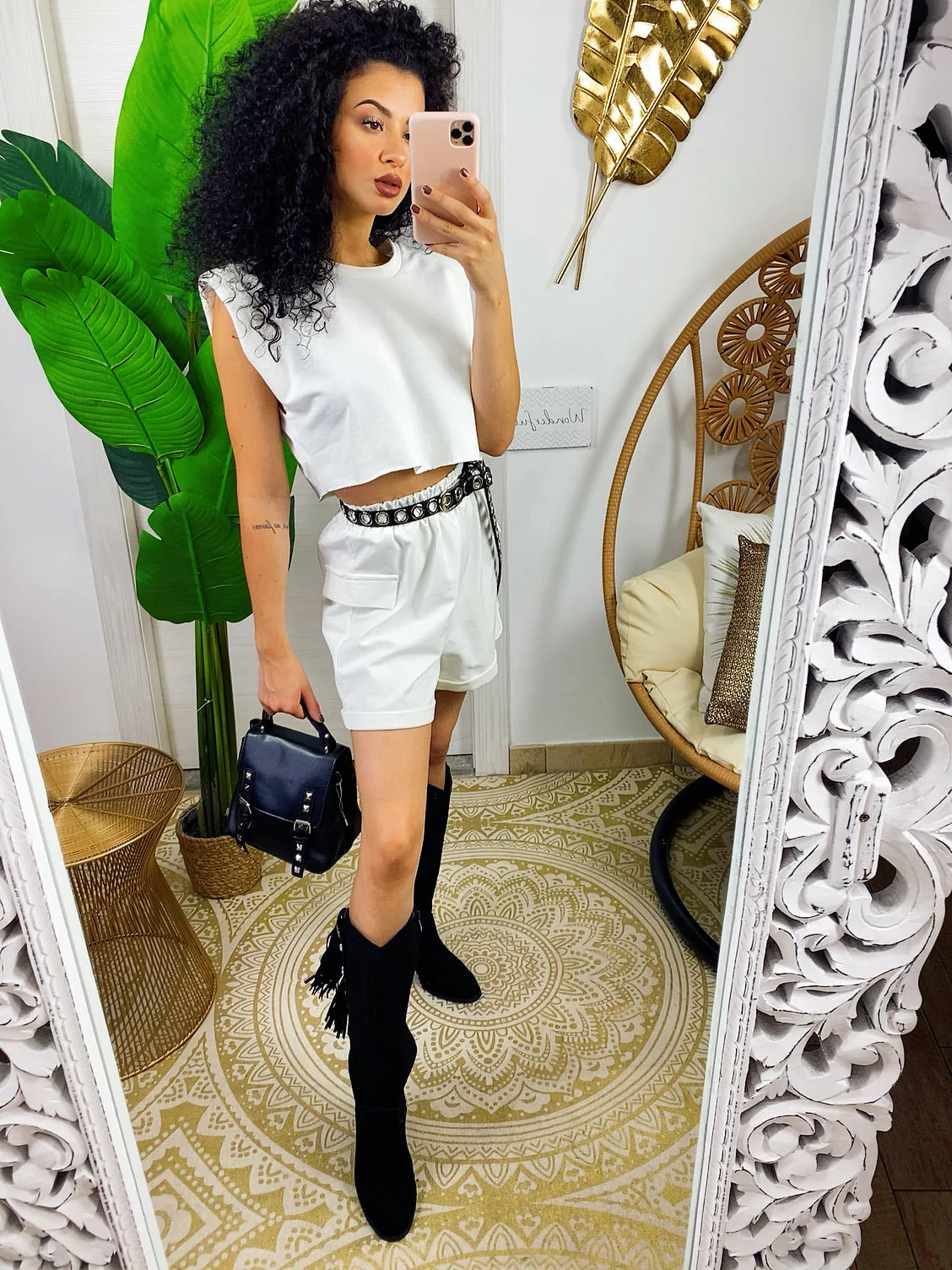 Completo sportivo maglia e short bianco