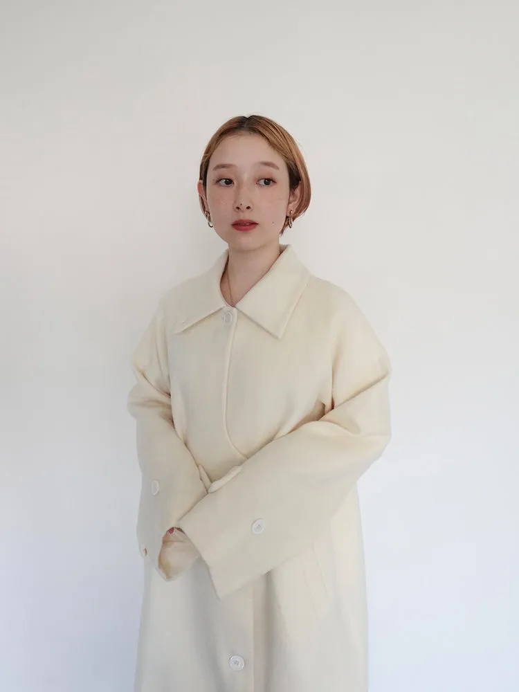 Curve Design Wool Coat