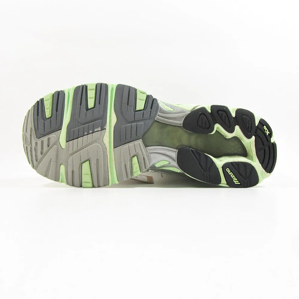 MIZUNO Wave Precision