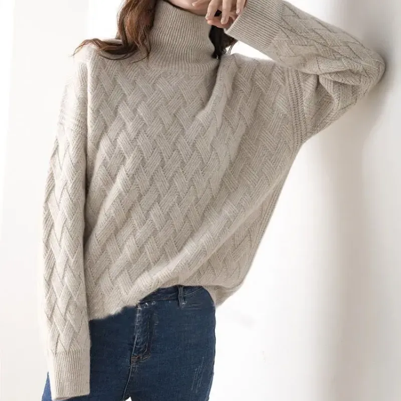 Women's Trendy Thick Knitted Jumper with Zigzag Pattern | Ideal for Autumn/Winter